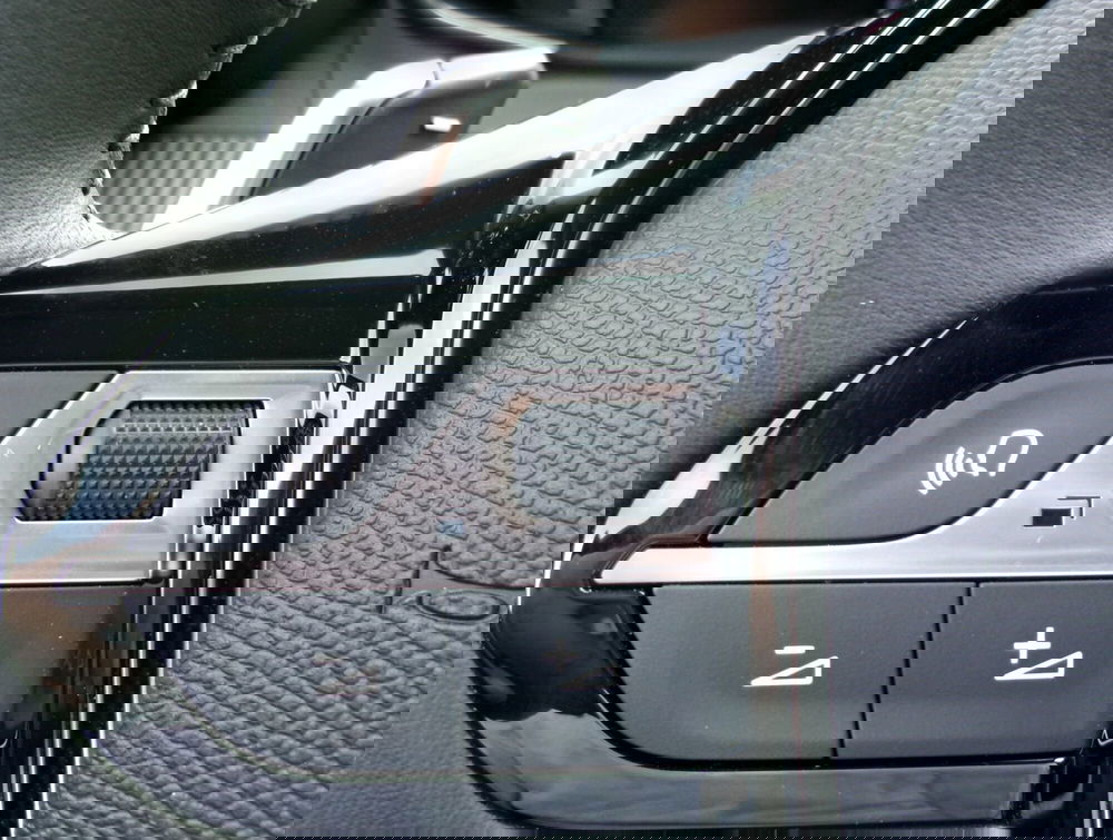 Peugeot 2008 nuova a Venezia (12)