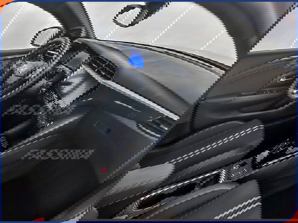 Opel Corsa usata a Milano (12)