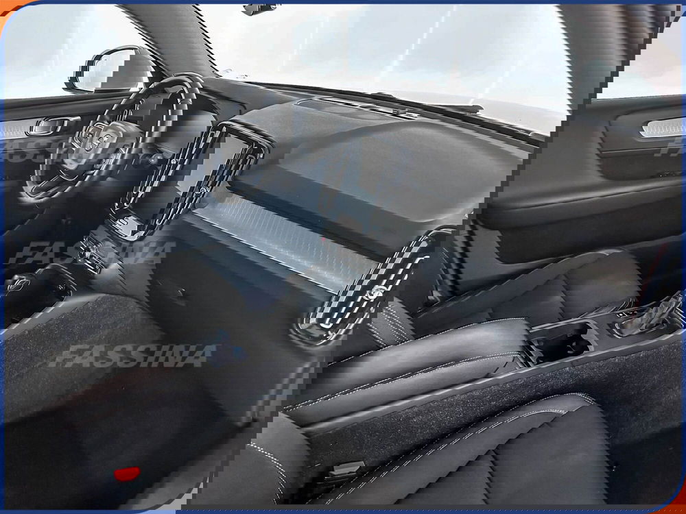 Volvo XC40 usata a Milano (13)