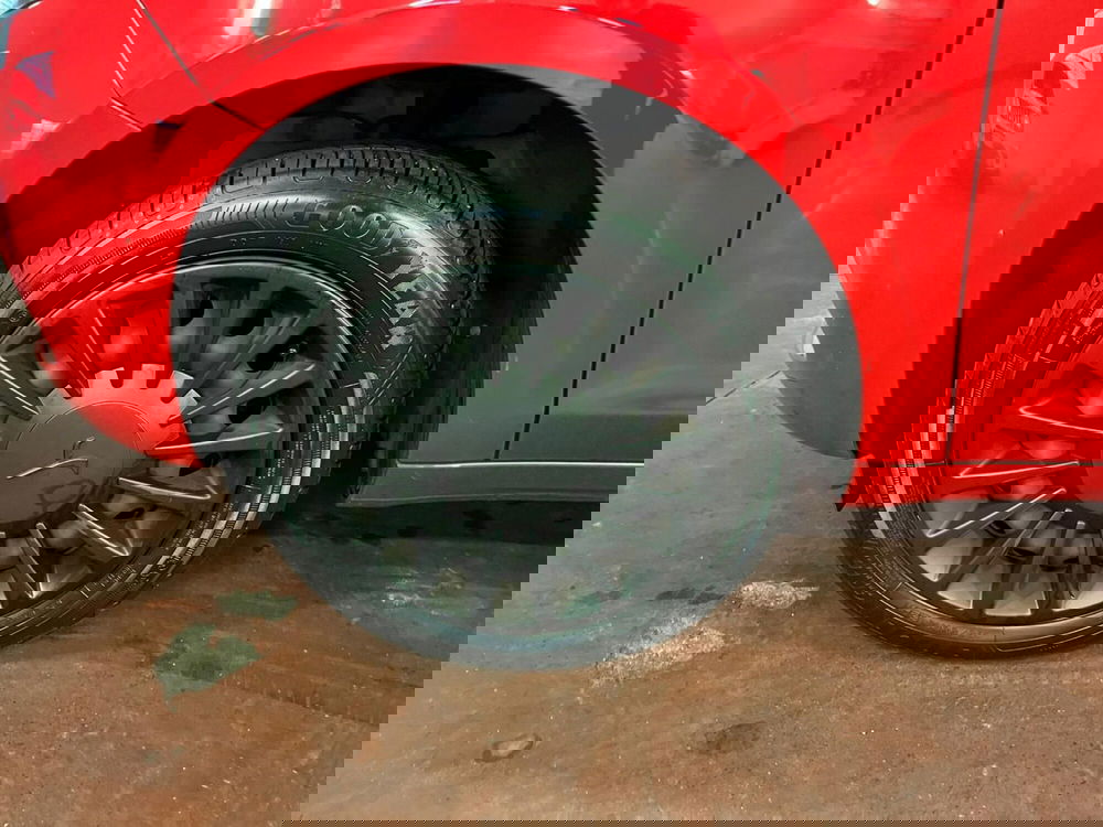 Lancia Ypsilon usata a Lucca (9)