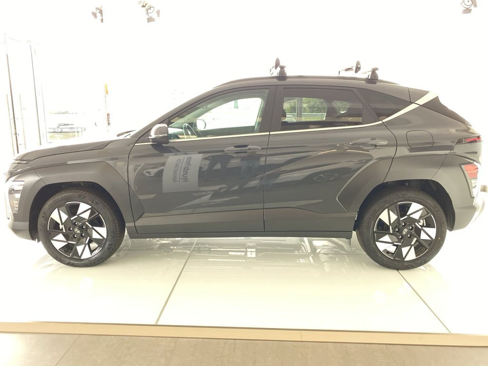 Hyundai Kona nuova a Lodi (4)
