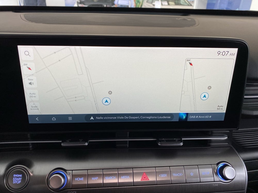 Hyundai Kona nuova a Lodi (13)