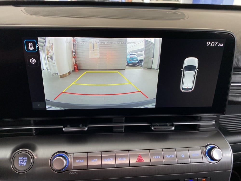 Hyundai Kona nuova a Lodi (14)