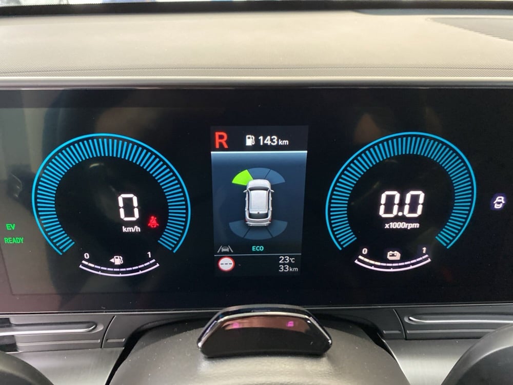 Hyundai Kona nuova a Lodi (15)