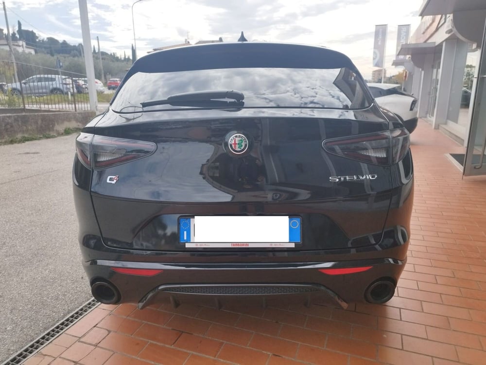 Alfa Romeo Stelvio usata a Arezzo (7)