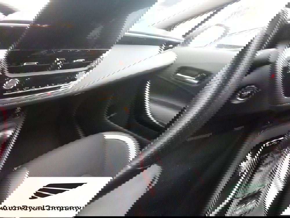 Toyota Corolla Touring Sports usata a Roma (13)