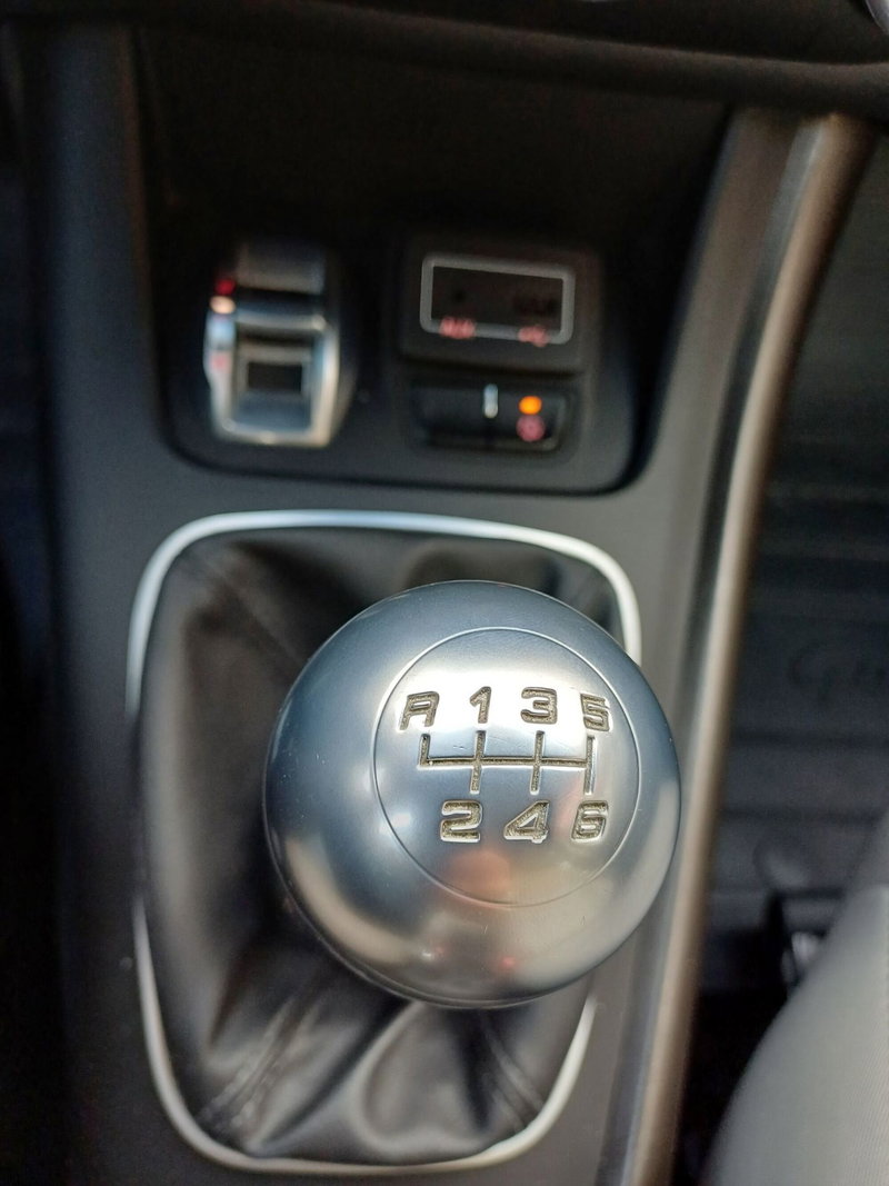 Alfa Romeo Giulietta usata a Modena (12)