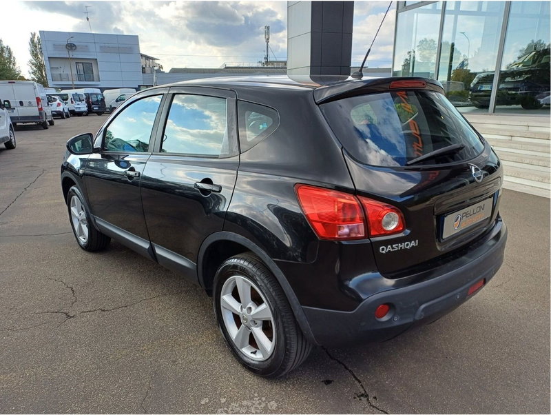 Nissan Qashqai usata a Modena (3)