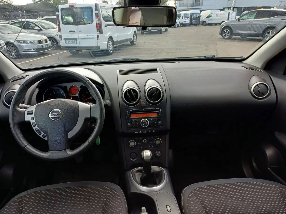 Nissan Qashqai usata a Modena (9)