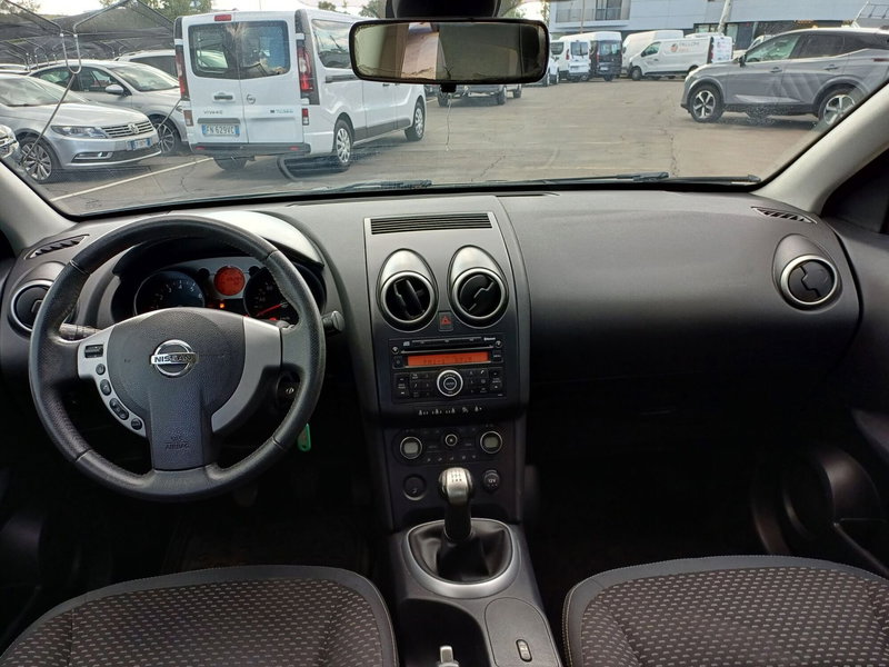 Nissan Qashqai usata a Modena (9)