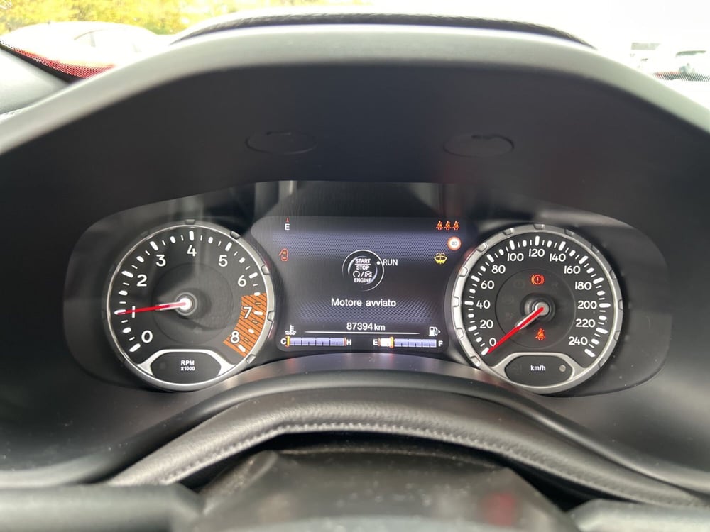 Jeep Renegade usata a Roma (16)
