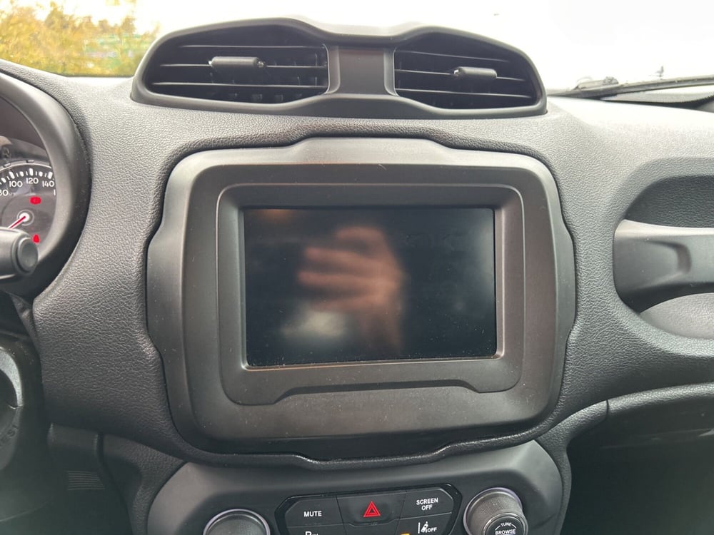 Jeep Renegade usata a Roma (17)