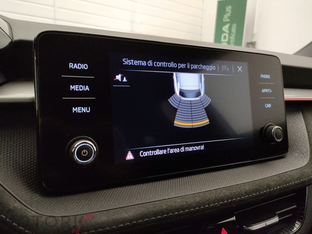 Skoda Fabia usata a Varese (15)