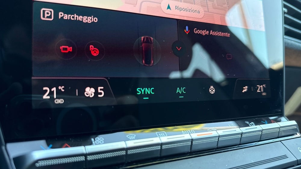 Renault Megane E-Tech Electric usata a Padova (15)