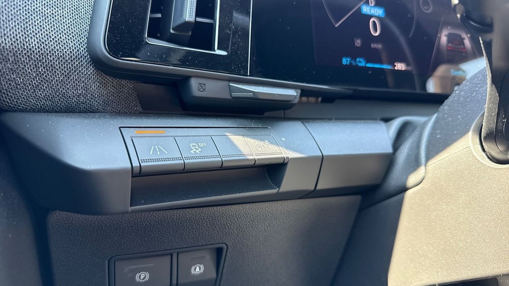Renault Megane E-Tech Electric usata a Padova (16)