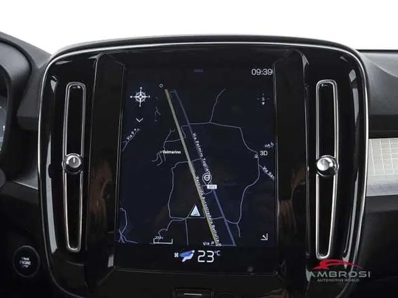Volvo XC40 usata a Perugia (17)