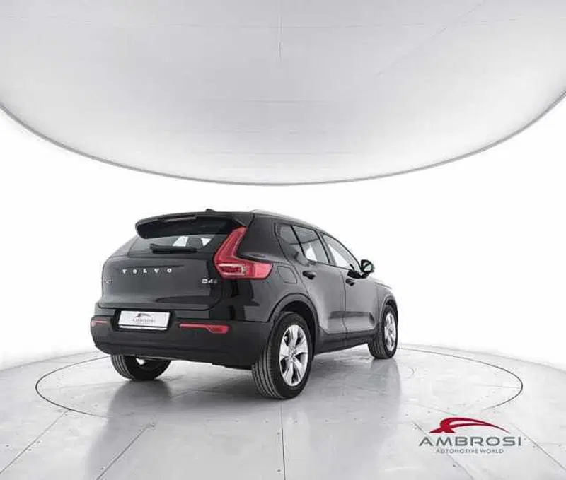 Volvo XC40 usata a Perugia (3)