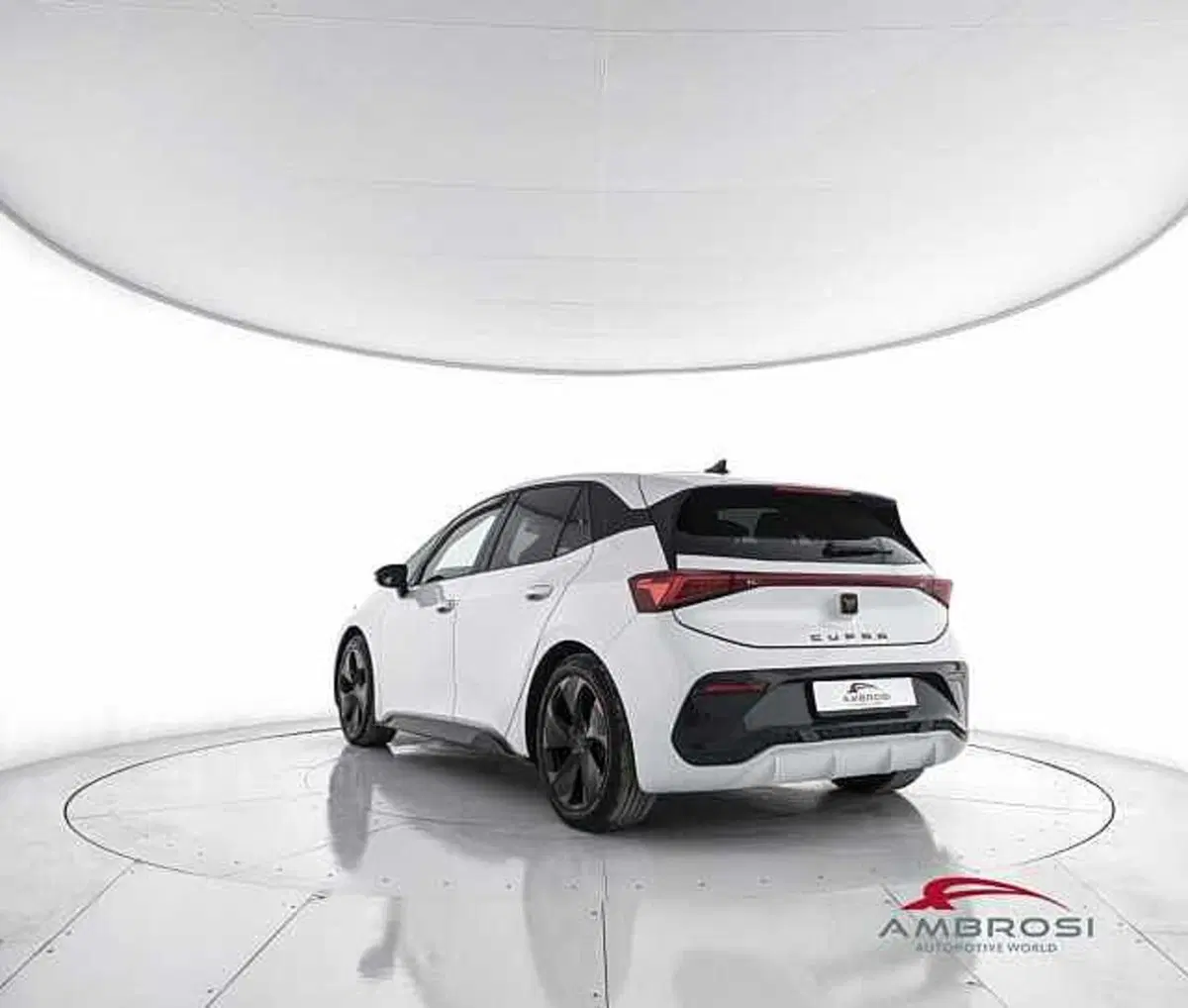 Cupra Born usata a Perugia (4)