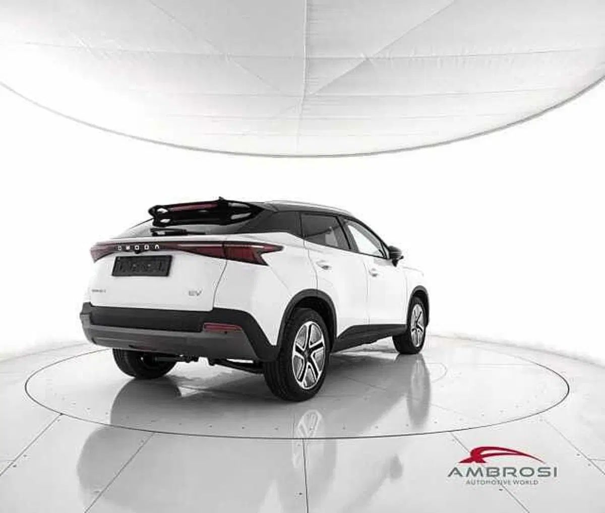 Omoda Omoda 5 EV nuova a Perugia (3)