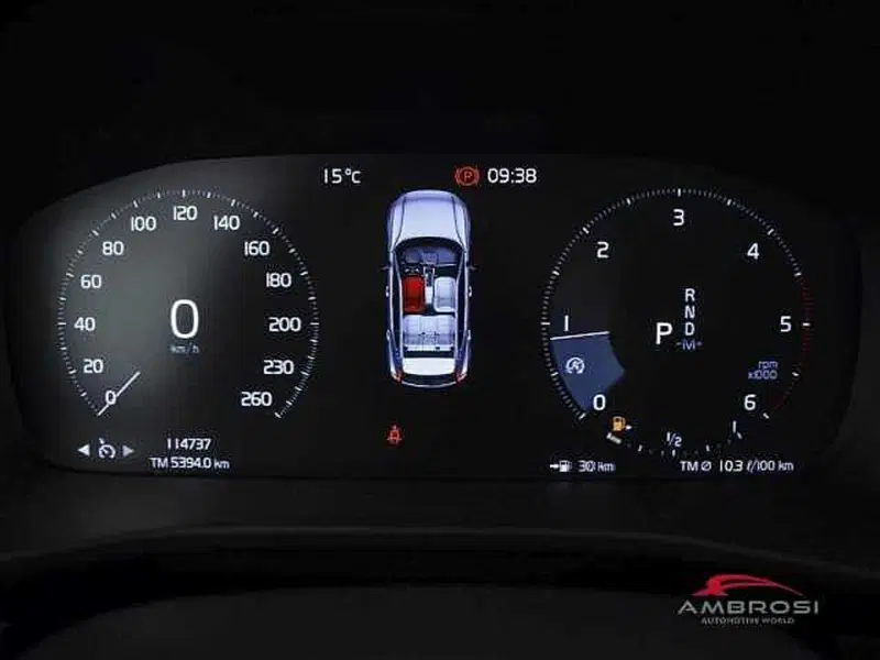 Volvo XC40 usata a Viterbo (13)