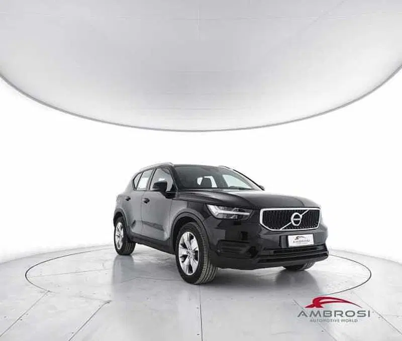 Volvo XC40 usata a Viterbo (2)