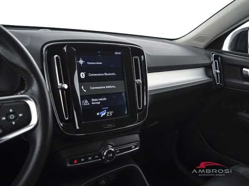 Volvo XC40 usata a Viterbo (20)