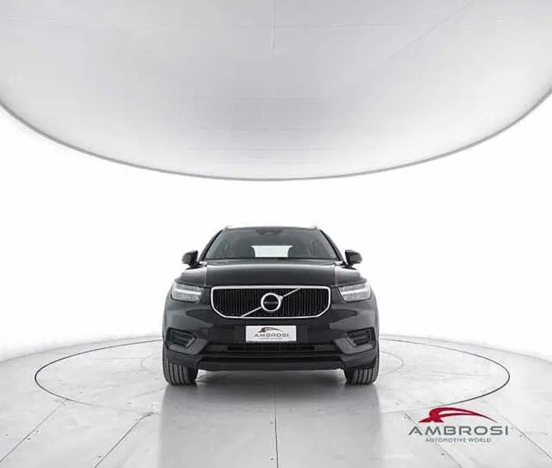 Volvo XC40 usata a Viterbo (5)