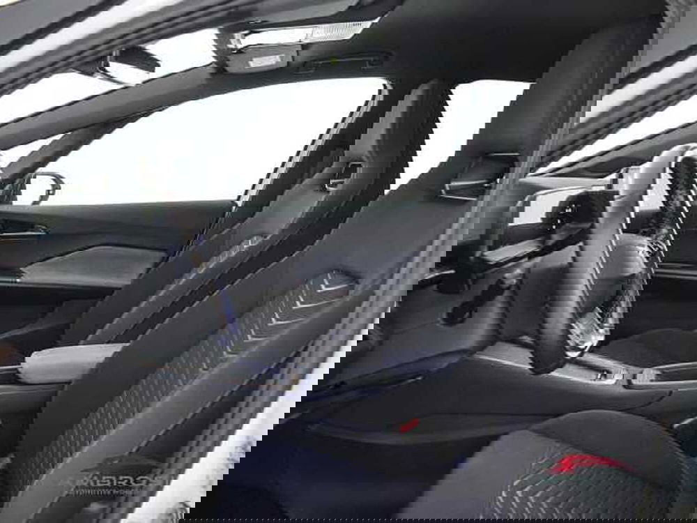 Cupra Born usata a Viterbo (9)