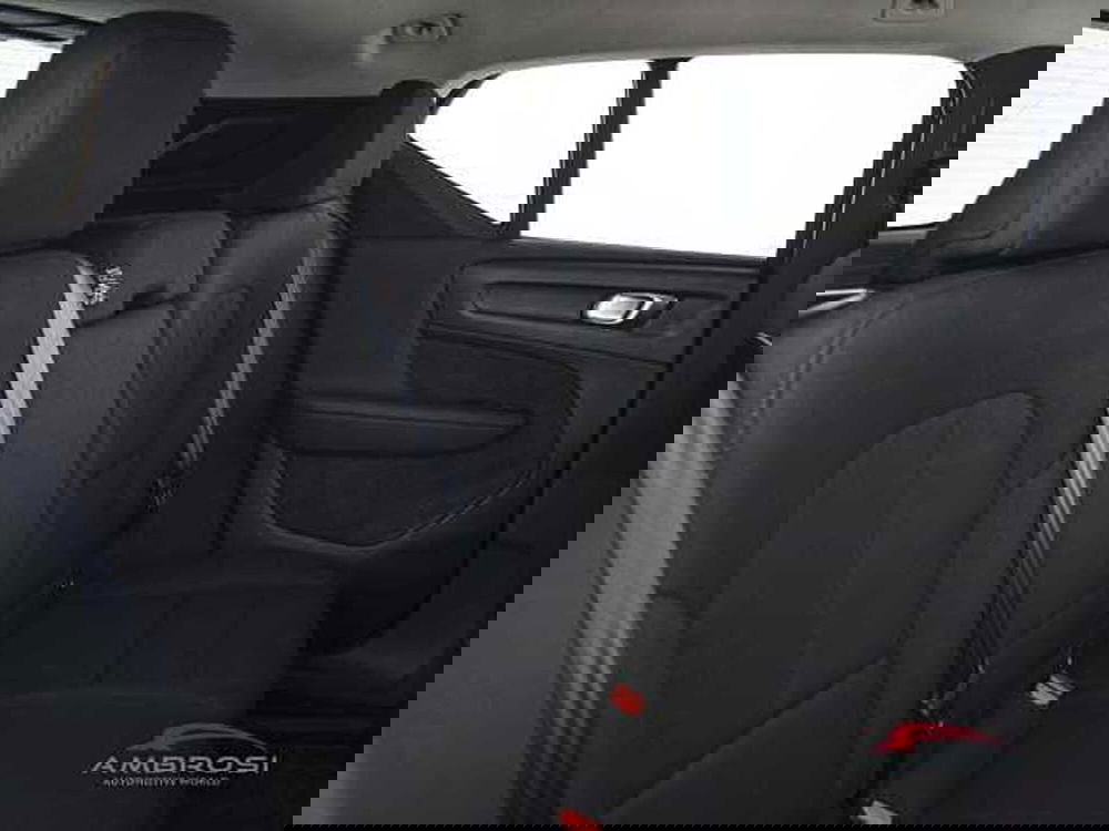 Volvo XC40 usata a Viterbo (11)