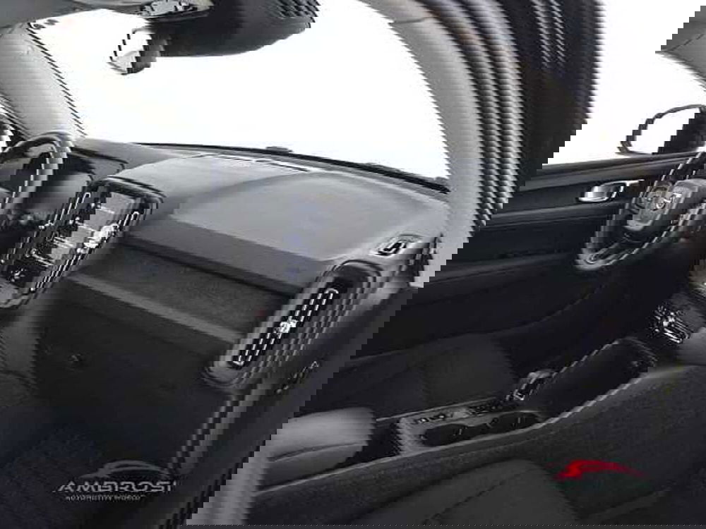 Volvo XC40 usata a Viterbo (12)
