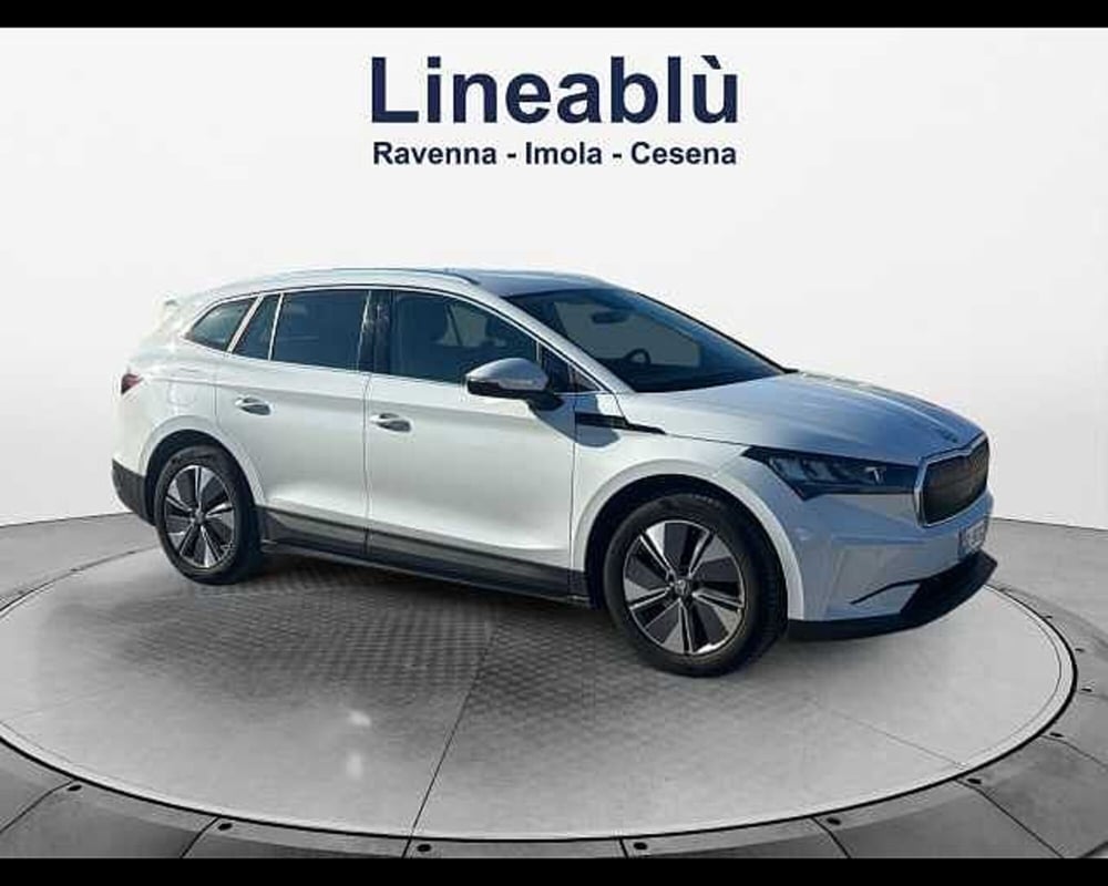 Skoda Enyaq usata a Ravenna (7)