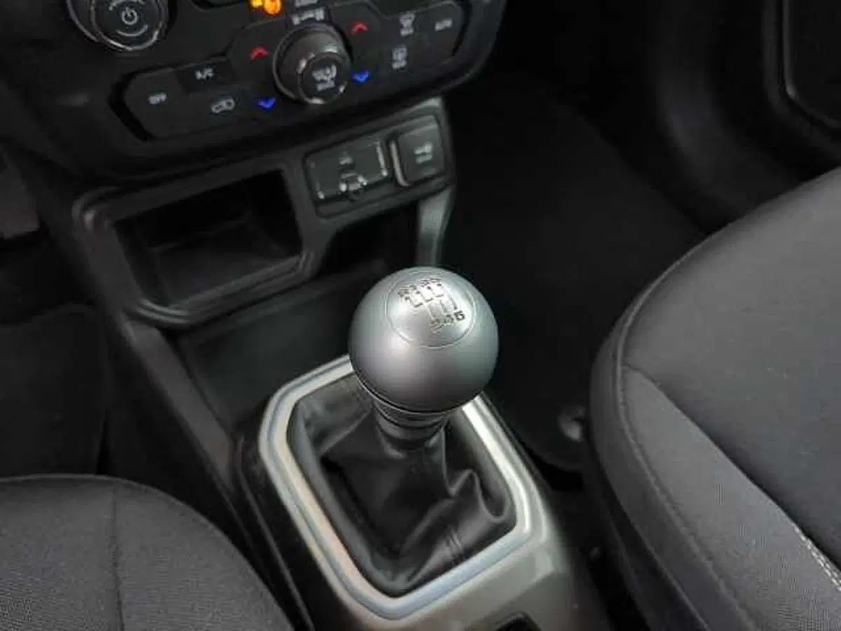 Jeep Renegade usata a Treviso (14)