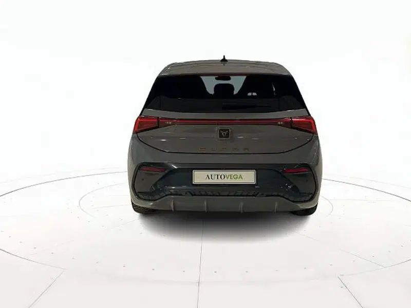 Cupra Born usata a Vicenza (5)