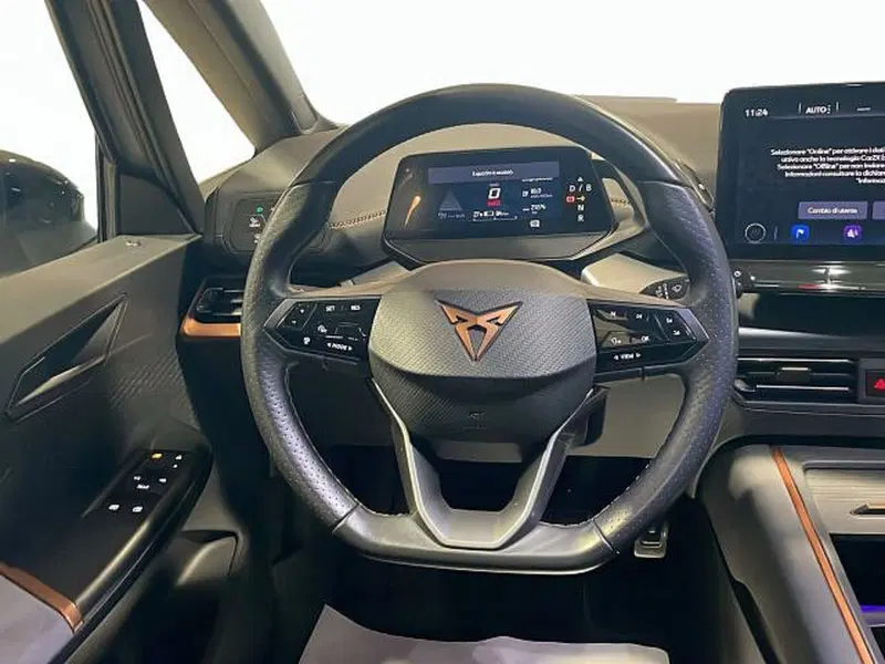 Cupra Born usata a Vicenza (9)