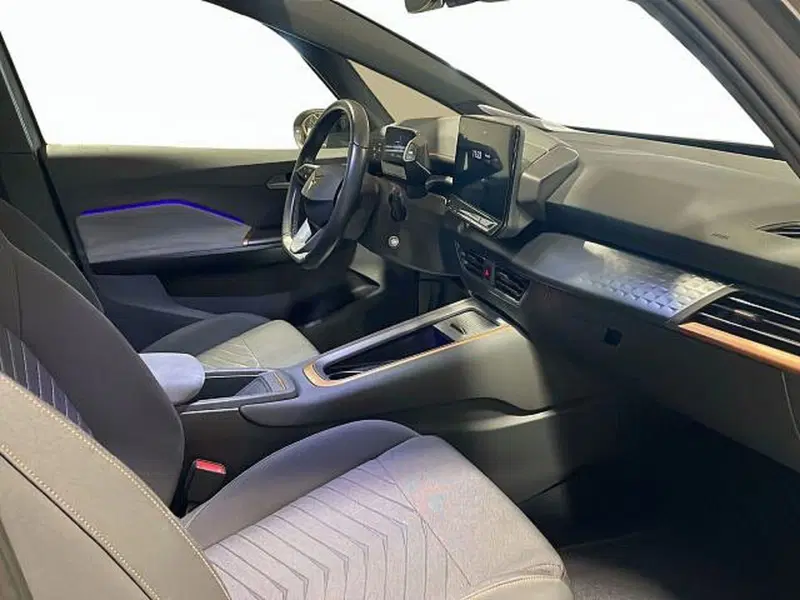 Cupra Born usata a Vicenza (6)