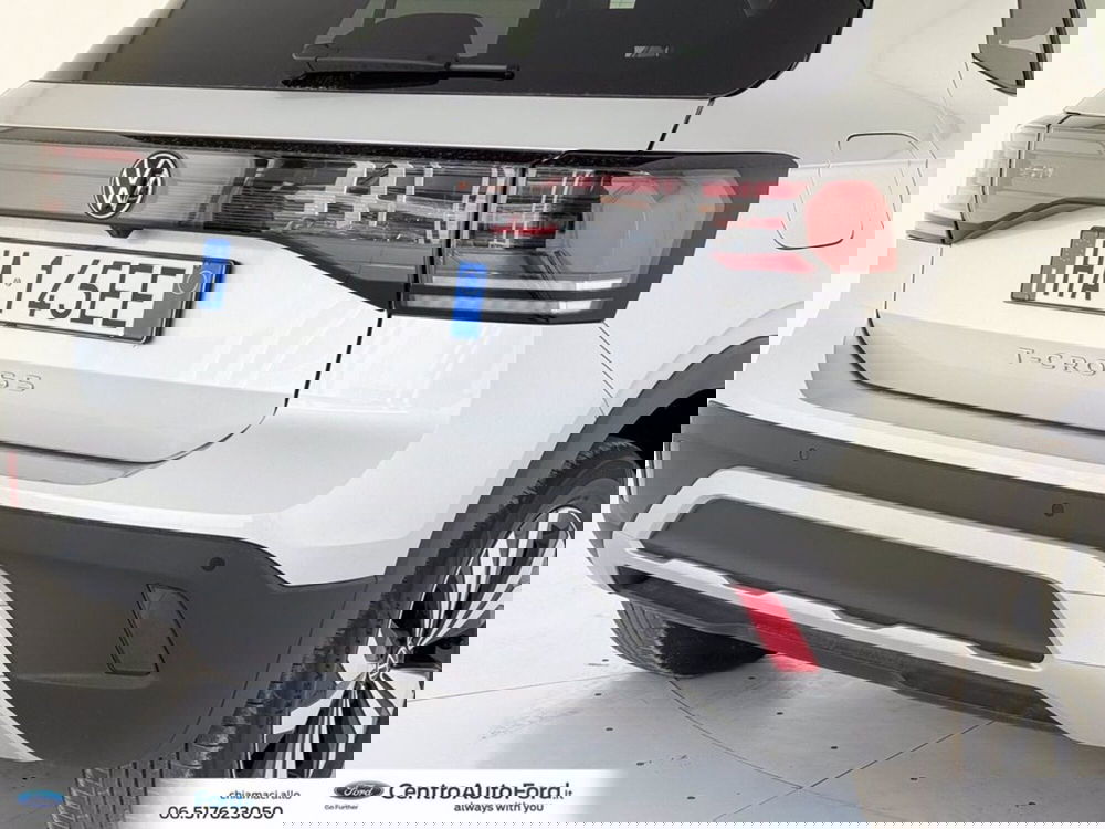 Volkswagen T-Cross nuova a Roma (17)