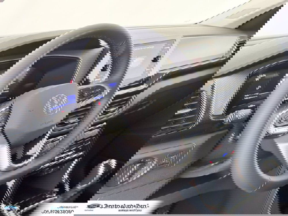 Volkswagen T-Cross nuova a Roma (18)