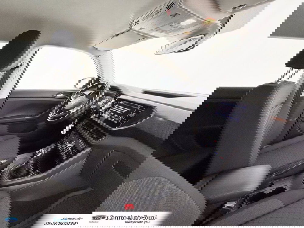 Volkswagen T-Cross usata a Roma (6)