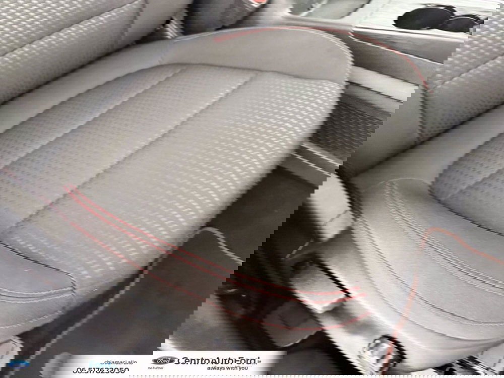 Ford Kuga usata a Roma (8)