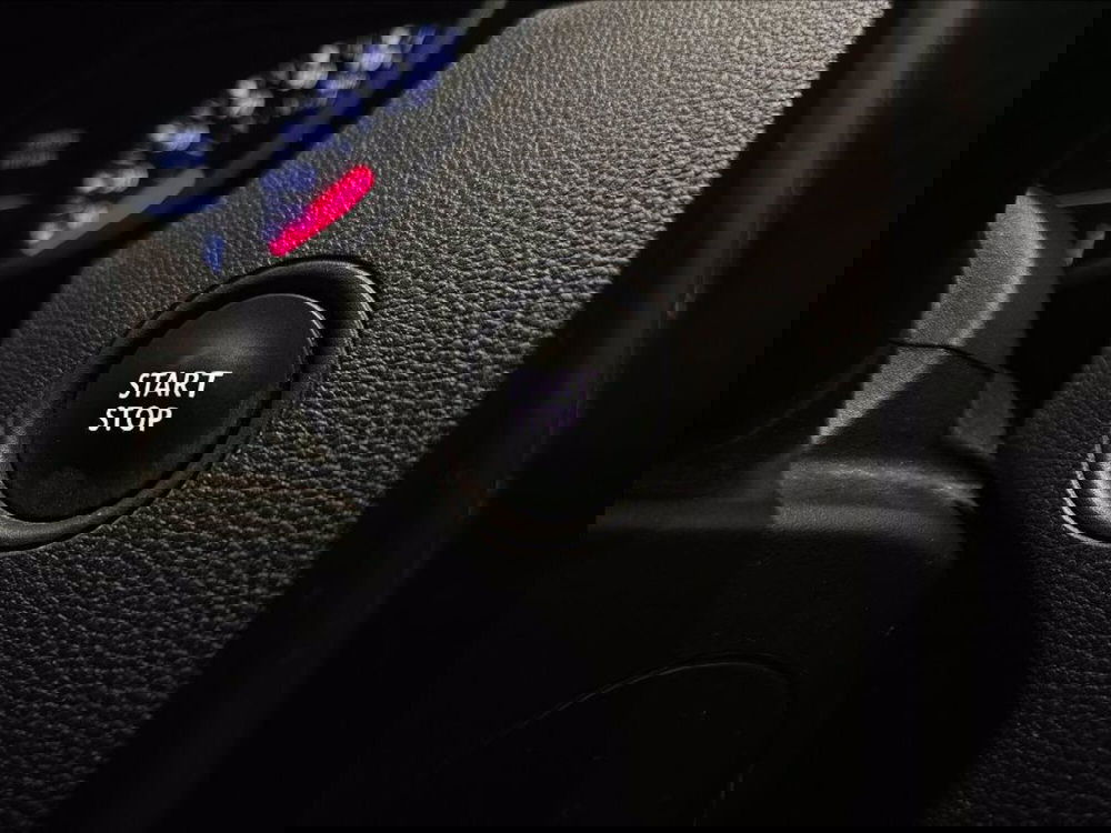 Dacia Duster usata a Palermo (20)