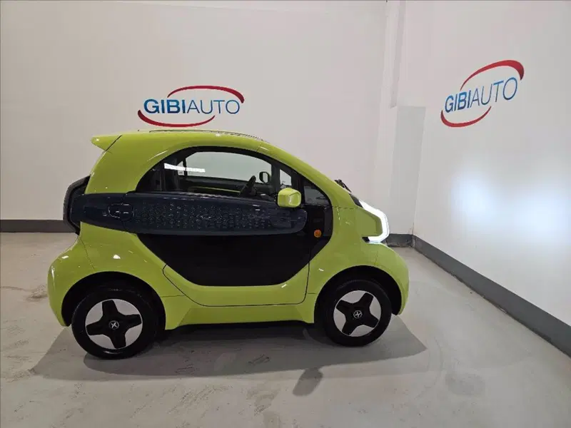 Xev XEV YoYo nuova a Palermo (7)