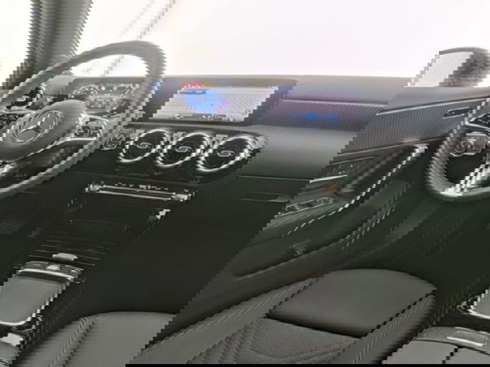 Mercedes-Benz Classe A usata a Milano (7)