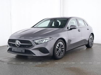 Mercedes-Benz Classe A 200 Automatic Sport del 2024 usata a Abbiategrasso