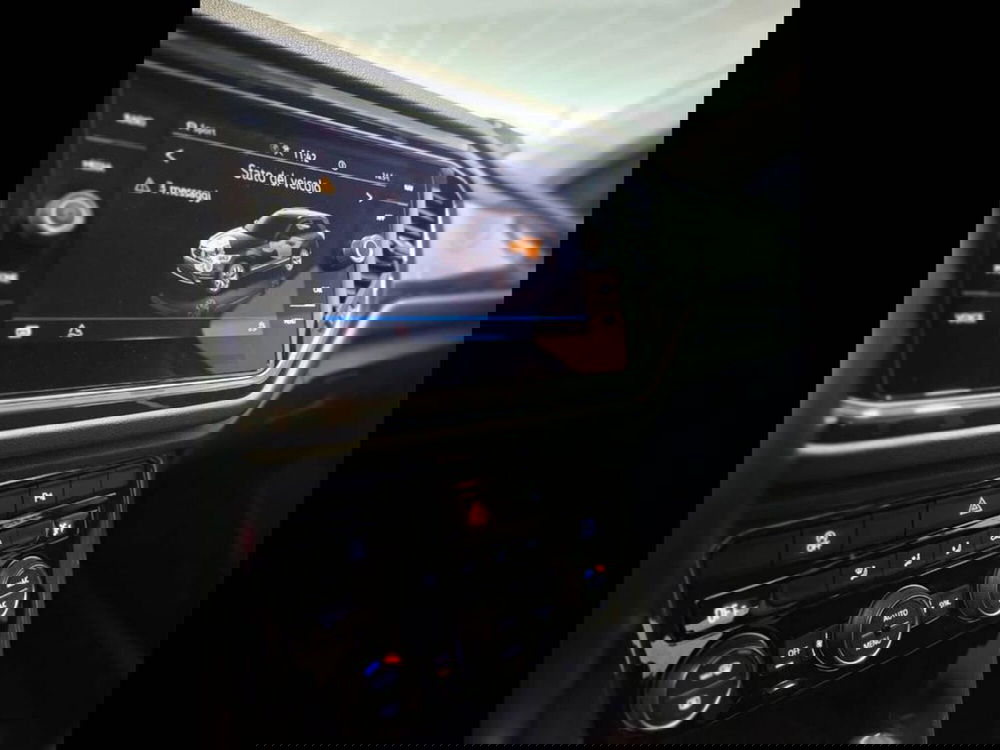 Volkswagen T-Roc usata a Torino (10)