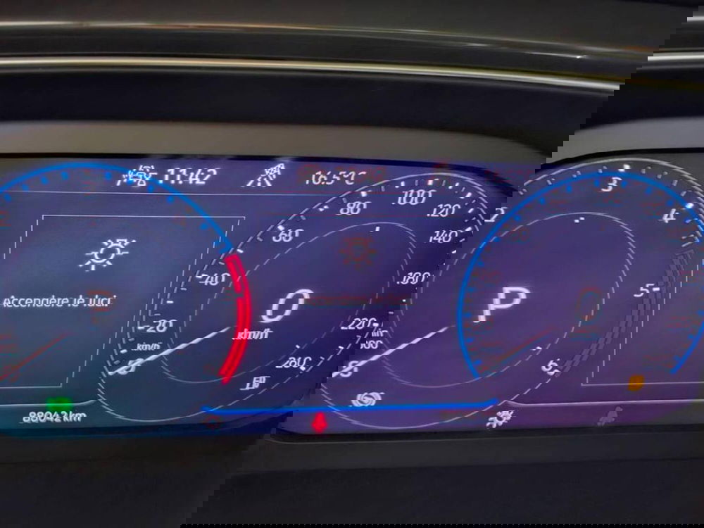 Volkswagen T-Roc usata a Torino (8)