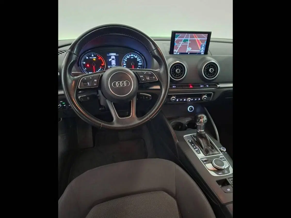 Audi A3 Sportback usata a Torino (12)