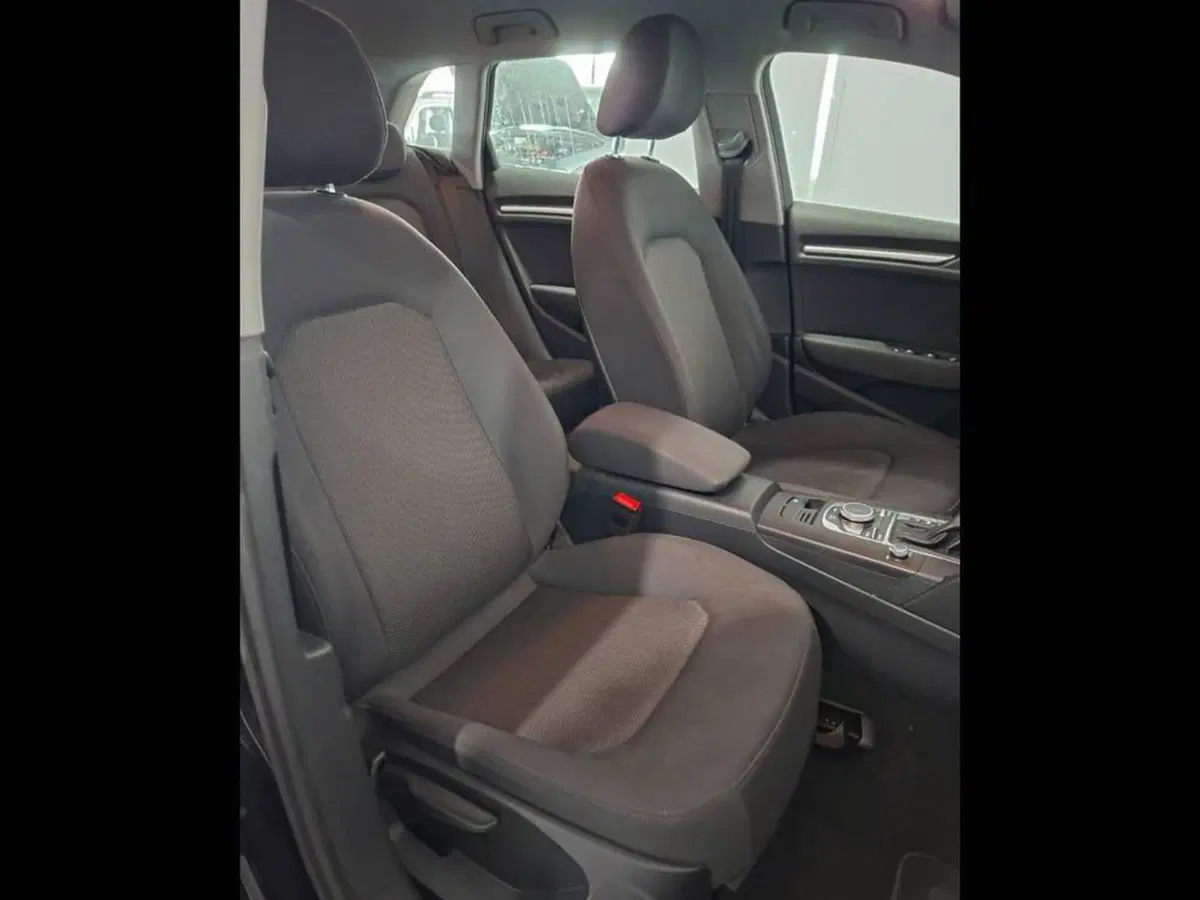 Audi A3 Sportback usata a Torino (14)