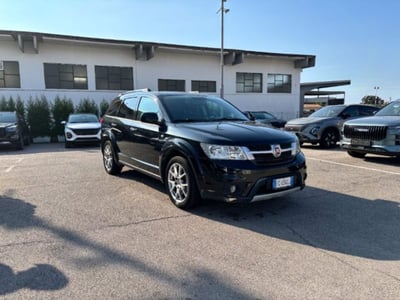 Fiat Freemont 2.0 Mjt 170 CV 4x4 Automatica Lounge del 2016 usata a Fondi