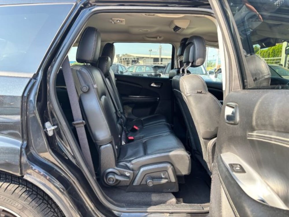 Fiat Freemont usata a Latina (10)