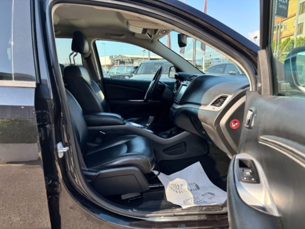 Fiat Freemont usata a Latina (8)